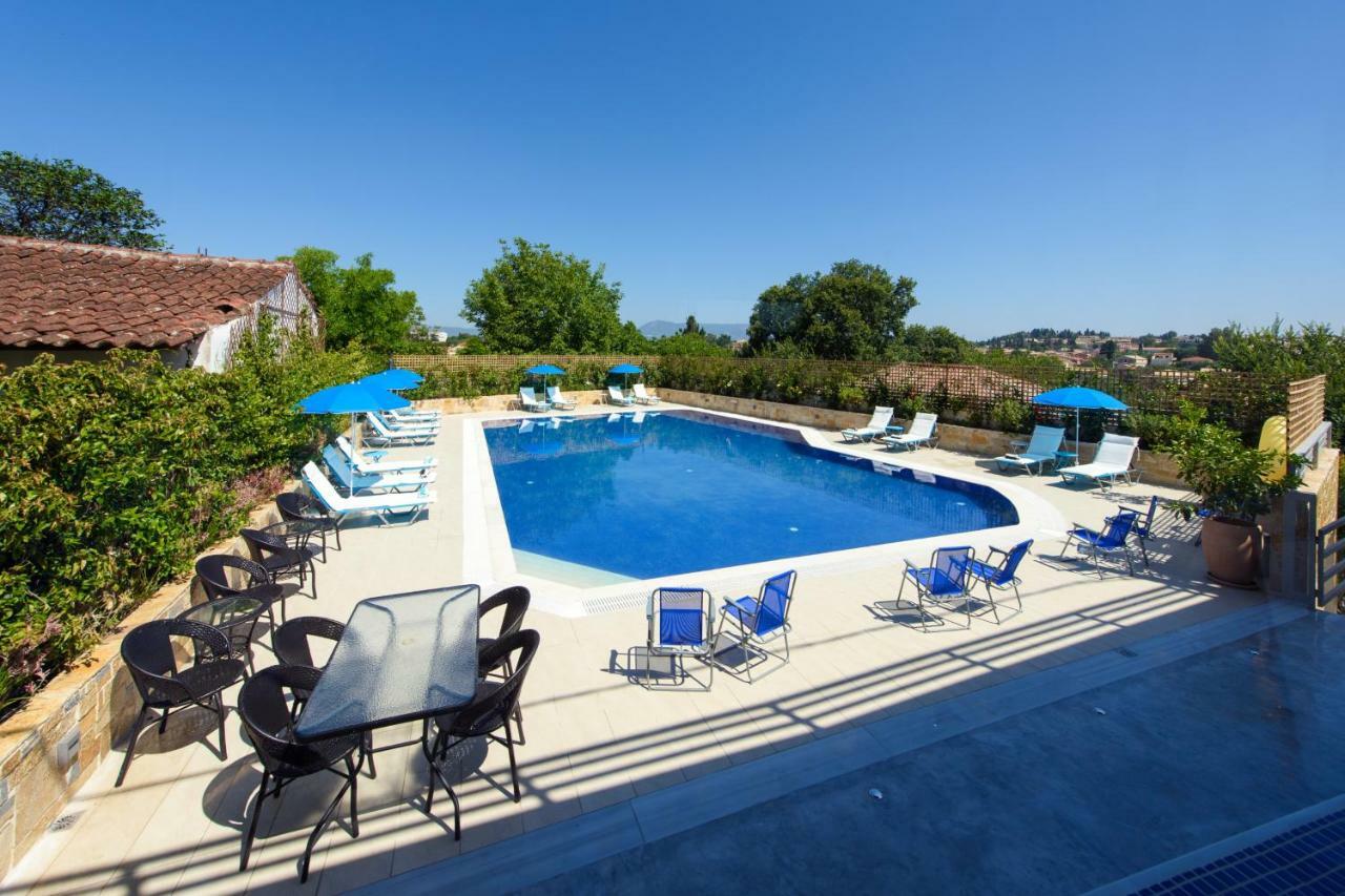 Angelo Del'arte Estate Hotel